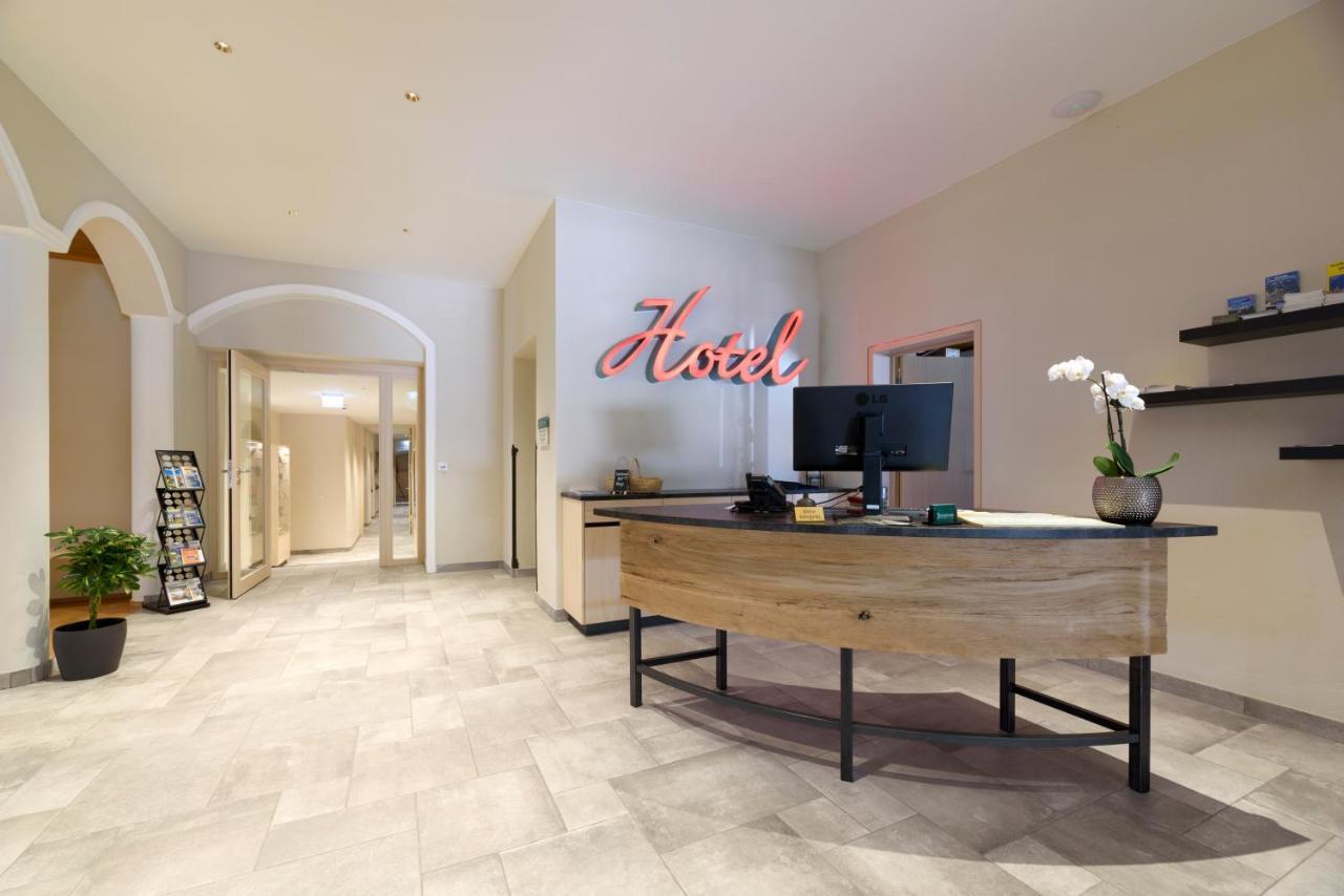 Hotel Moserwirt Bad Goisern Ngoại thất bức ảnh